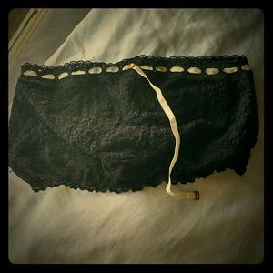 Lace bandeau bra